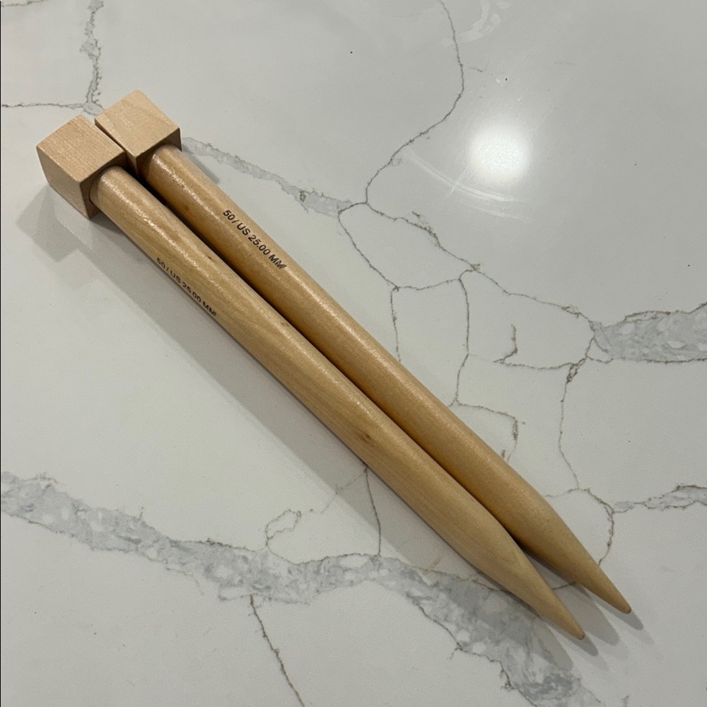 Size us 50 Wooden Knitting Needles
